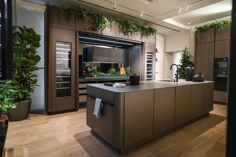2026-04-Milan-SieMatic-Learning from Nature  Inspired by Humanity-1